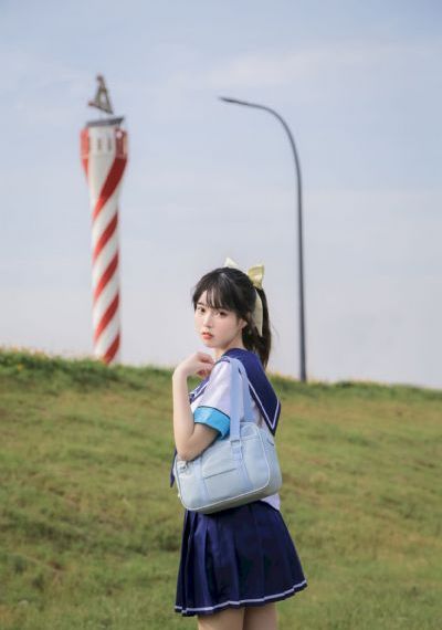 24岁尹律_电影无删减版
