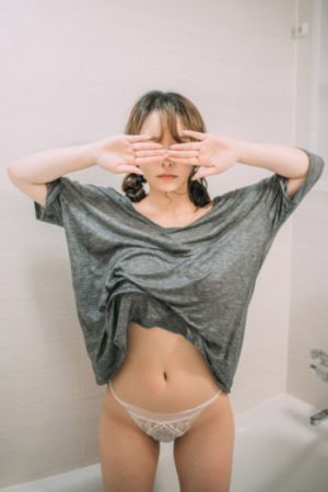 我与公公激情中文字幕_DVD免费播放