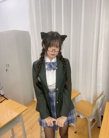 韩国理论片妈妈的朋友_免VIP免费在线观看