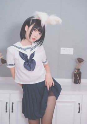 她唇之下2_4K在线观看电视